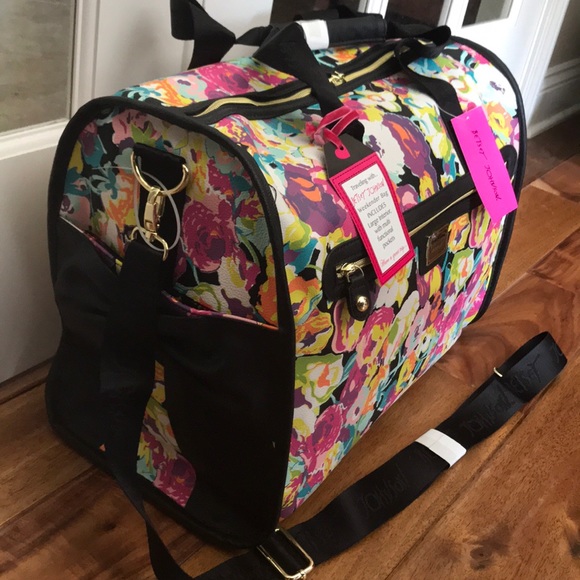 🆕 Betsey Johnson Weekender w Crossbody Strap - Picture 2 of 8